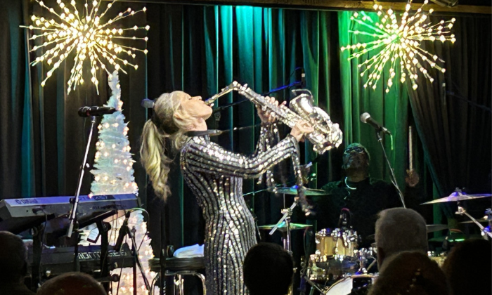 Peter White, Mindi Abair, and New Year's Eve Bash